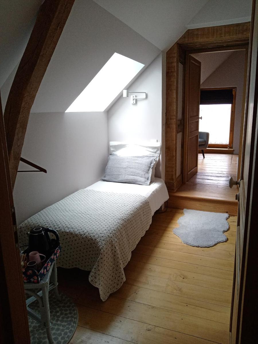 A La Mainguere, Chambres D'Hotes Brece  Экстерьер фото