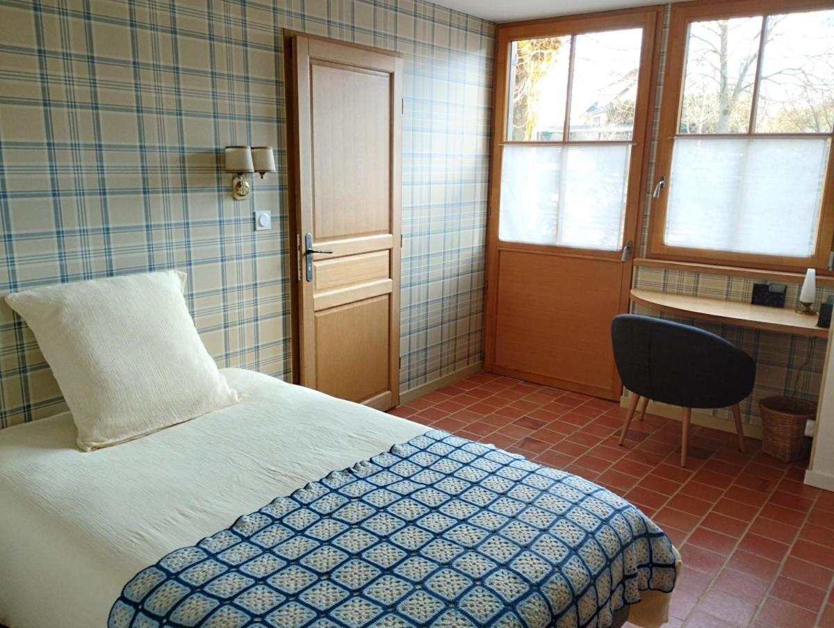 A La Mainguere, Chambres D'Hotes Brece  Экстерьер фото